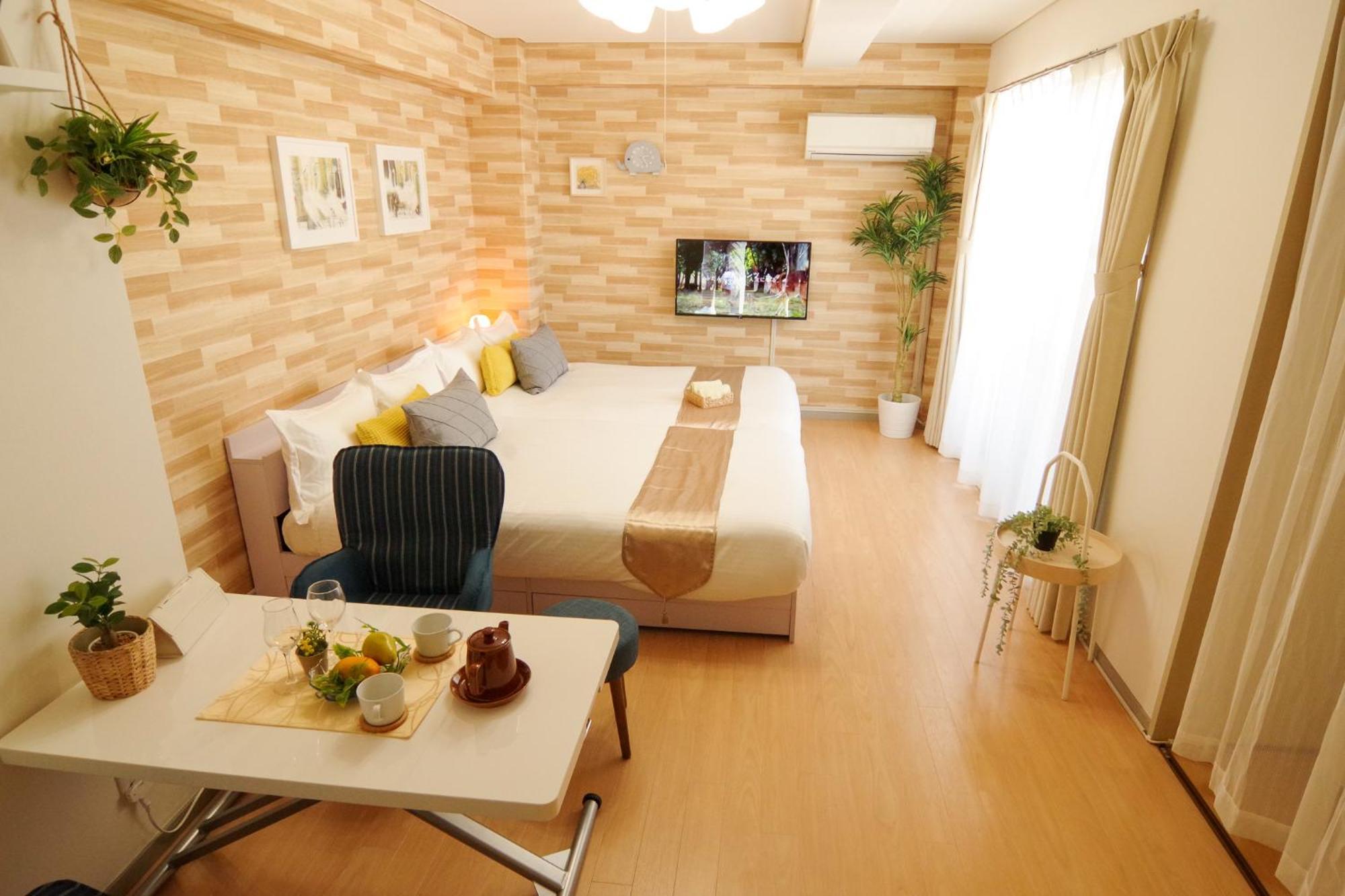 Nippombashi Art Hotel 501 Osaka Exterior photo